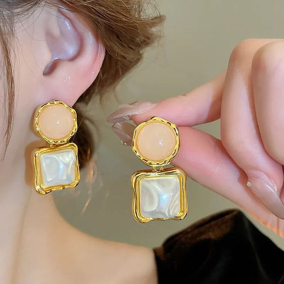 1 Pair Sweet Classic Style Square Inlay Copper Imitation Pearl Resin Drop Earrings