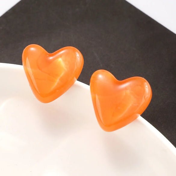 1 Pair Sweet Heart Shape Plastic Resin Ear Studs