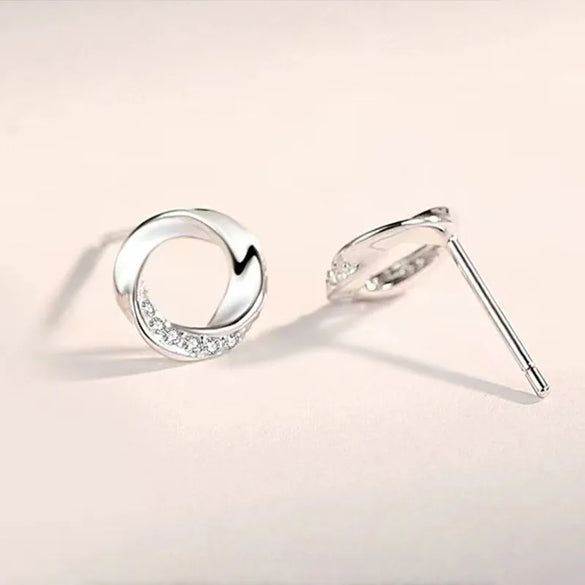 1 Pair Sweet Simple Style Geometric Hollow Out Inlay Sterling Silver Zircon Ear Studs