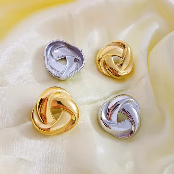 1 Pair Vintage Style Classic Style Triangle Plating 304 Stainless Steel 18K Gold Plated Ear Studs