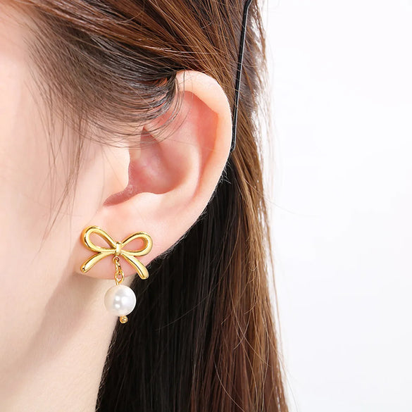 1 Pair Vintage Style Heart Shape Bow Knot 304 Stainless Steel 18K Gold Plated Drop Earrings