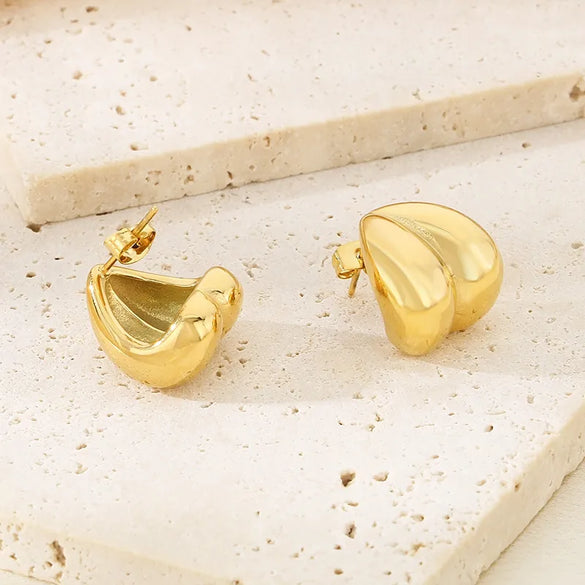 1 Pair Vintage Style Oval Heart Shape Plating 304 Stainless Steel 18K Gold Plated Ear Studs