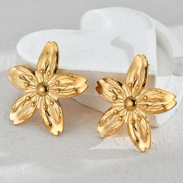 1 Pair Vintage Style Pastoral Flower 304 Stainless Steel 18K Gold Plated Ear Studs