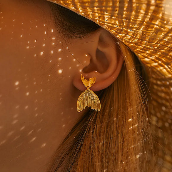 1 Pair Vintage Style Punk Starfish Heart Shape Flower Star Butterfly Copper Copper Zircon 18K Gold Plated Drop Earrings