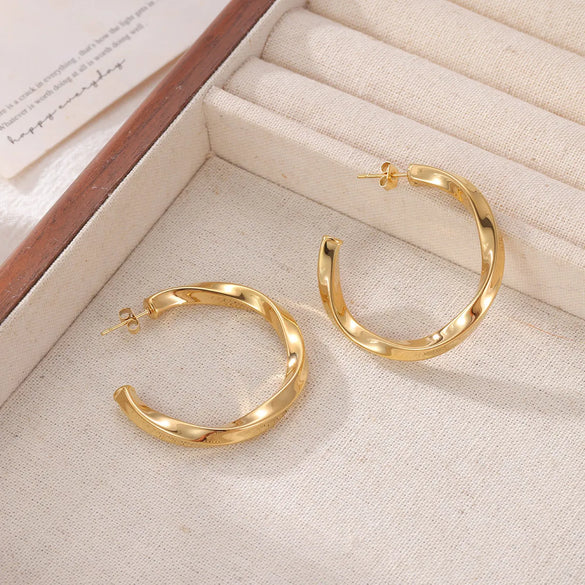 1 Pair Vintage Style Simple Style Commute C Shape 304 Stainless Steel White Gold Plated Gold Plated Ear Studs