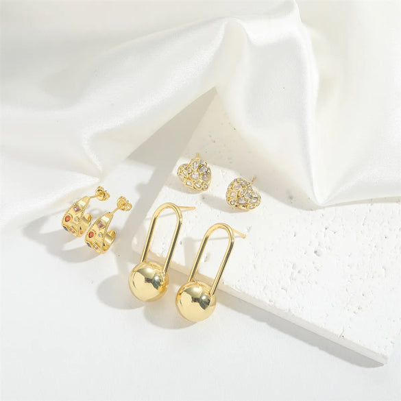 1 Pair Vintage Style Simple Style Commute Geometric Heart Shape Enamel Inlay Copper ABS Pearl Zircon Hoop Earrings Ear Studs