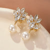 1 Pair Vintage Style Simple Style Snowflake Plating Inlay Brass Artificial Pearls Crystal Drop Earrings