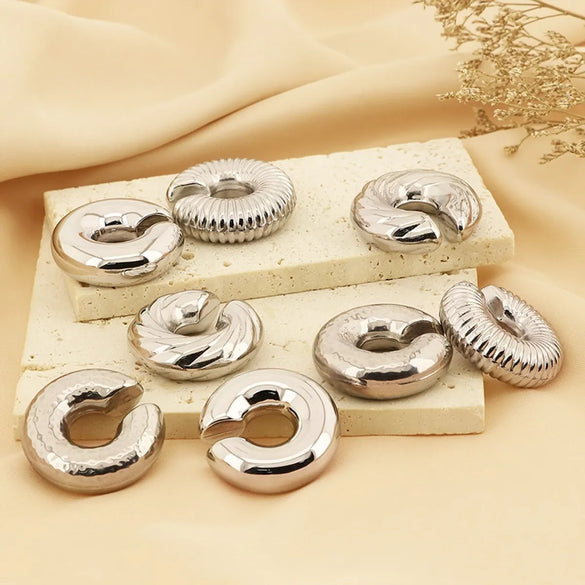 1 Pair Vintage Style U Shape Geometric Plating Titanium Steel 18K Gold Plated Ear Cuffs