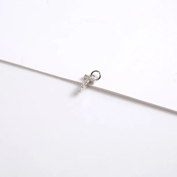 1 Piece 8*11.8mm Copper Zircon Letter Pendant