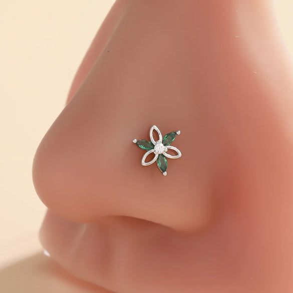 1 Piece Nose Rings & Studs Classic Style Geometric Moon Copper Polishing Plating Zircon 18K Gold Plated Nose Rings & Studs