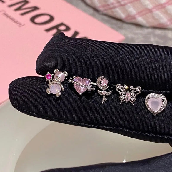 1 Piece Simple Style Moon Titanium Steel Inlay Zircon Ear Studs