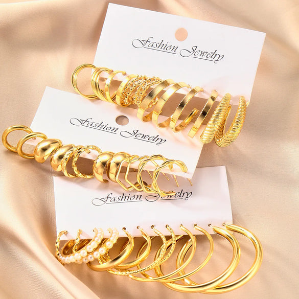 1 Set Retro Geometric Round Plating Inlay Alloy Artificial Pearls Earrings