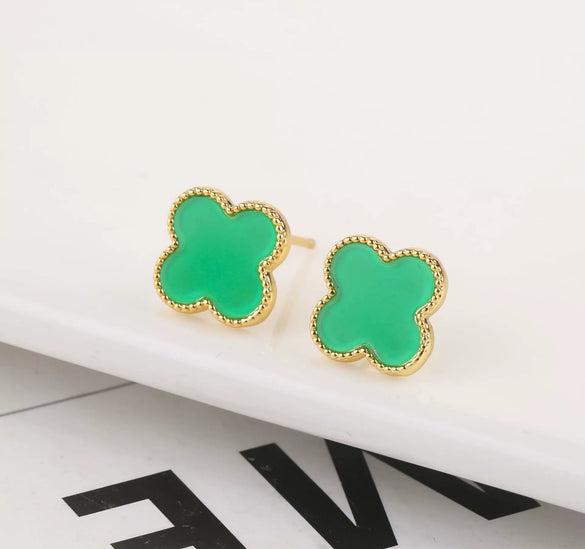 Wholesale Plastic Shell Volcanic Lava Rock Retro 3 Piece Set For Ladies Copper 18K Gold Plated With Plant Flower Pattern Electroplated