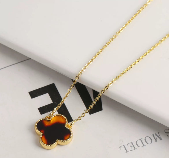 Wholesale Plastic Shell Volcanic Lava Rock Retro 3 Piece Set For Ladies Copper 18K Gold Plated With Plant Flower Pattern Electroplated