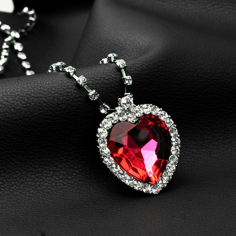 Fashion Heart Alloy Inlaid Gemstone Women's Necklace
