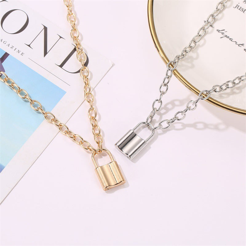 New Simple Retro Metal Short Lock-shaped Alloy Pendant Wild Clavicle Chain Necklace For Women