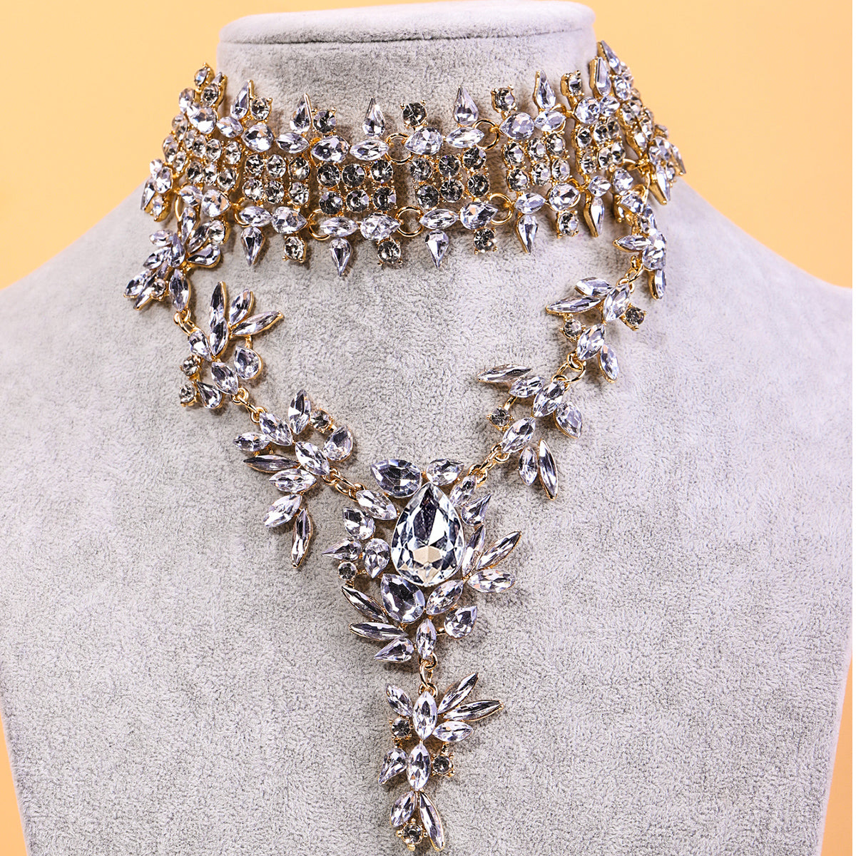 Fashion Classic Alloy Full Diamond Drop Pendant Exaggerated Necklace