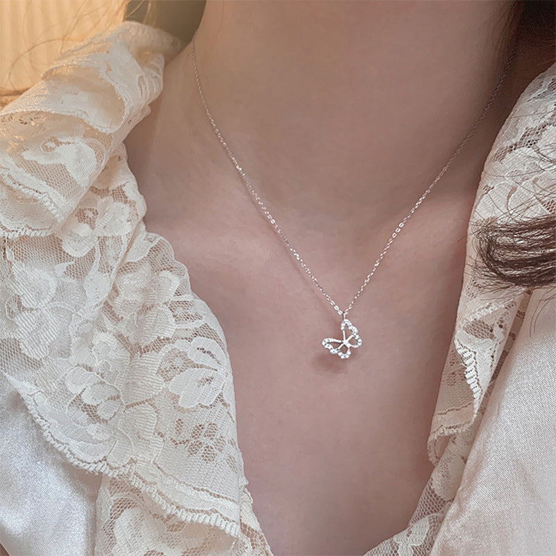 Silver Butterfly Simple Ladies Hollow Butterfly Pendant Diamond Clavicle Alloy Chain