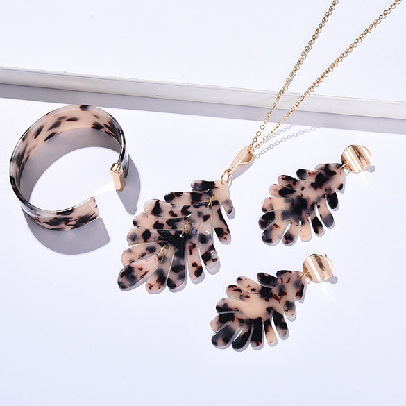 Ethnic Style Flower Alloy Acetic Acid Sheets Plating Women's Earrings Necklace 1 Set