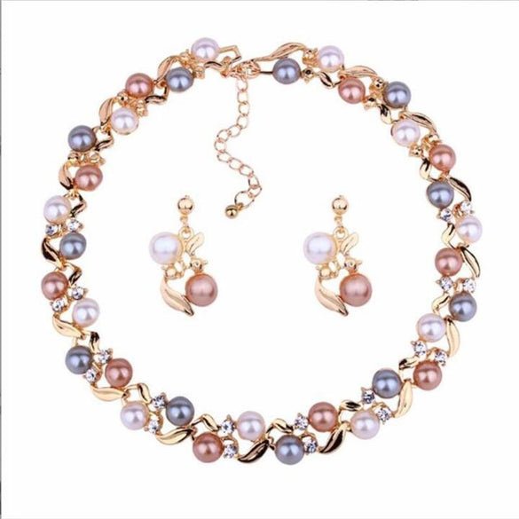 Fashion Geometric Alloy Inlay Artificial Pearls Rhinestones Women's Necklace 1 Set