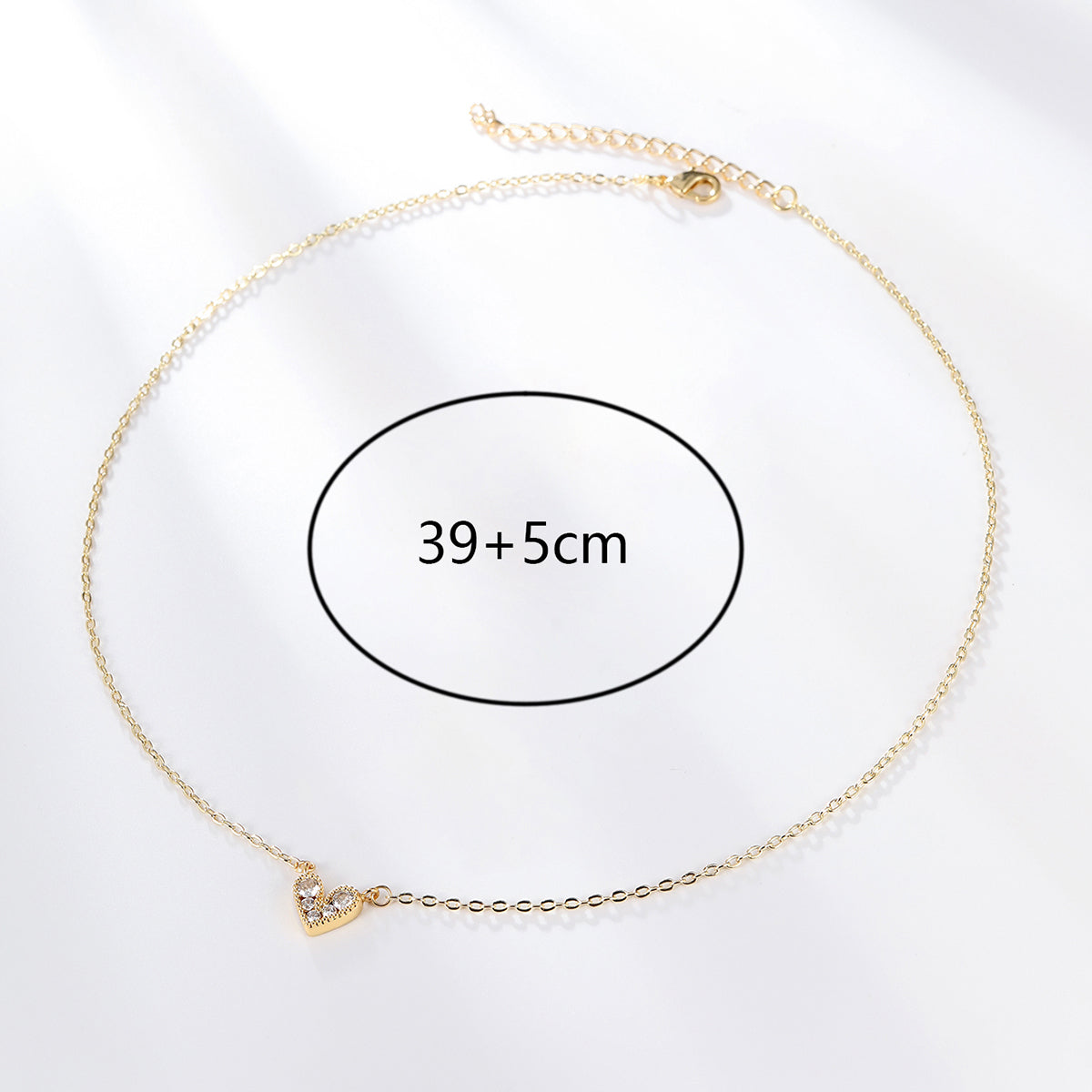 Simple Style Heart Shape Copper 18k Gold Plated Zircon Pendant Necklace In Bulk
