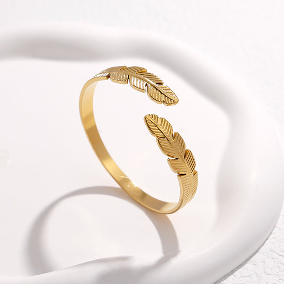 Fashion Feather Titanium Steel Plating Bangle