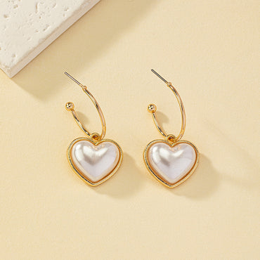 Retro Artistic Heart Shape Alloy Plating Inlay Pearl Women's Drop Earrings