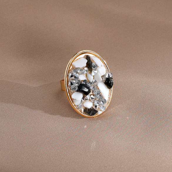 Retro Oval Alloy Resin Inlay Gravel Zircon Women's Rings