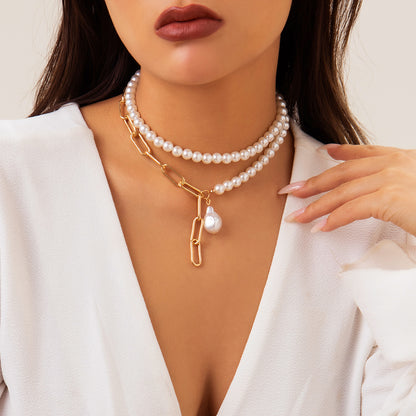 Elegant Baroque Style Irregular Imitation Pearl Metal Iron Patchwork Chain Women's Necklace