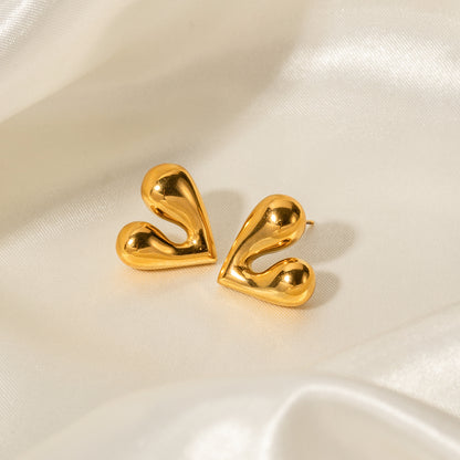 1 Pair Simple Style Heart Shape Plating Stainless Steel Titanium Steel 18k Gold Plated Ear Studs