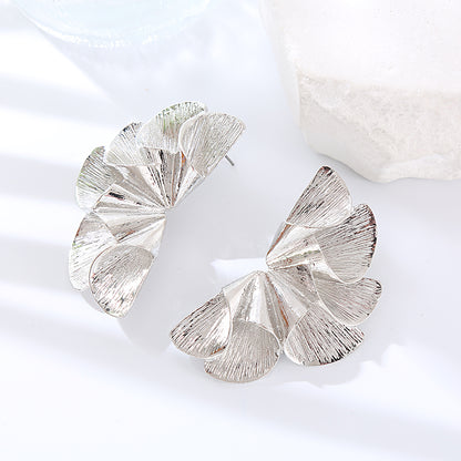 1 Pair Elegant Flower Plating Alloy Gold Plated Silver Plated Ear Studs