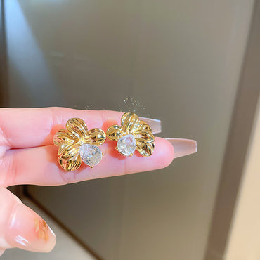 Elegant Flower Alloy Inlay Artificial Diamond Women's Ear Studs