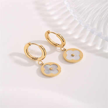 1 Pair Casual Modern Style Flower Titanium Steel Gold Plated Drop Earrings