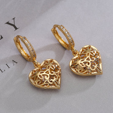 1 Pair Sweet Heart Shape Flower Plating Hollow Out Inlay Copper Zircon 18k Gold Plated Drop Earrings