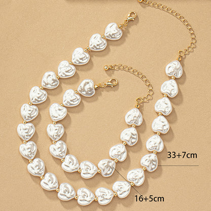 Elegant Retro Commute Heart Shape Alloy Baroque Pearls Plating Women's Bracelets Necklace