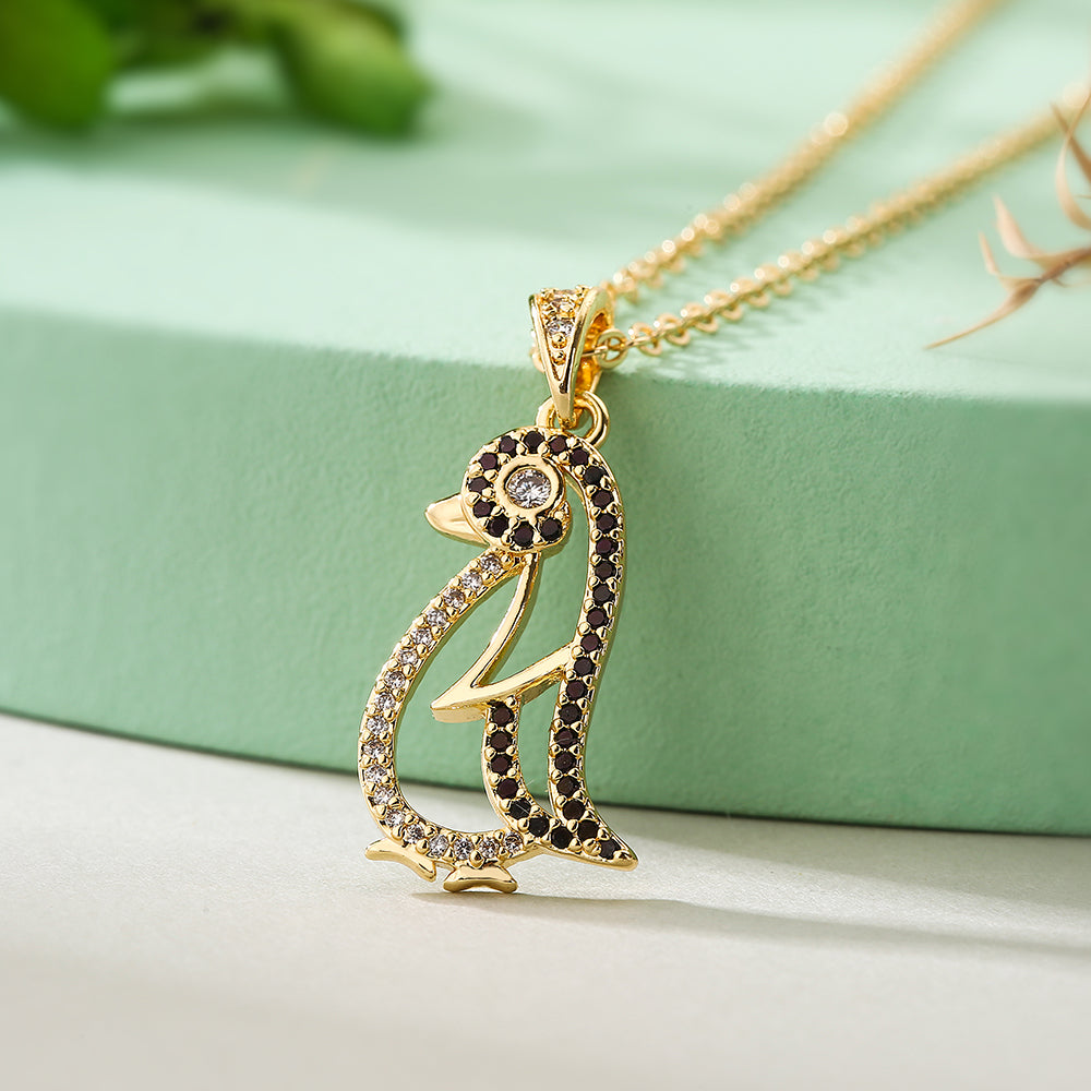 Simple Style Animal Copper 18k Gold Plated Zircon Pendant Necklace In Bulk