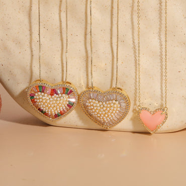 Elegant Classic Style Heart Shape Copper 14k Gold Plated Zircon Pendant Necklace In Bulk