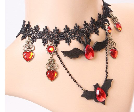 Vintage Style Heart Shape Flower Bat Pu Leather Alloy Lace Inlay Rhinestones Halloween Women's Necklace