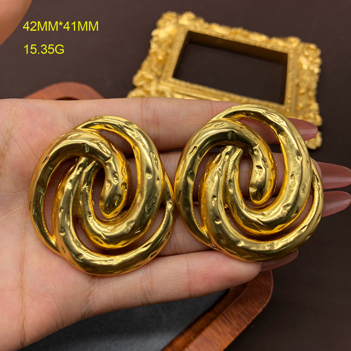 1 Pair Retro Geometric Plating Alloy Gold Plated Ear Studs