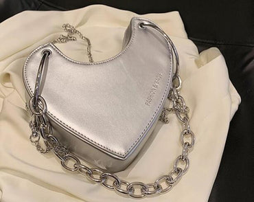 Women's Medium Pu Leather Heart Shape Vintage Style Heart-shaped Zipper Crossbody Bag