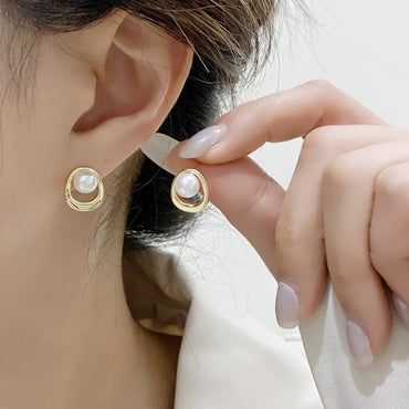 1 Pair Ig Style Korean Style Oval Imitation Pearl Alloy Gold Plated Ear Studs