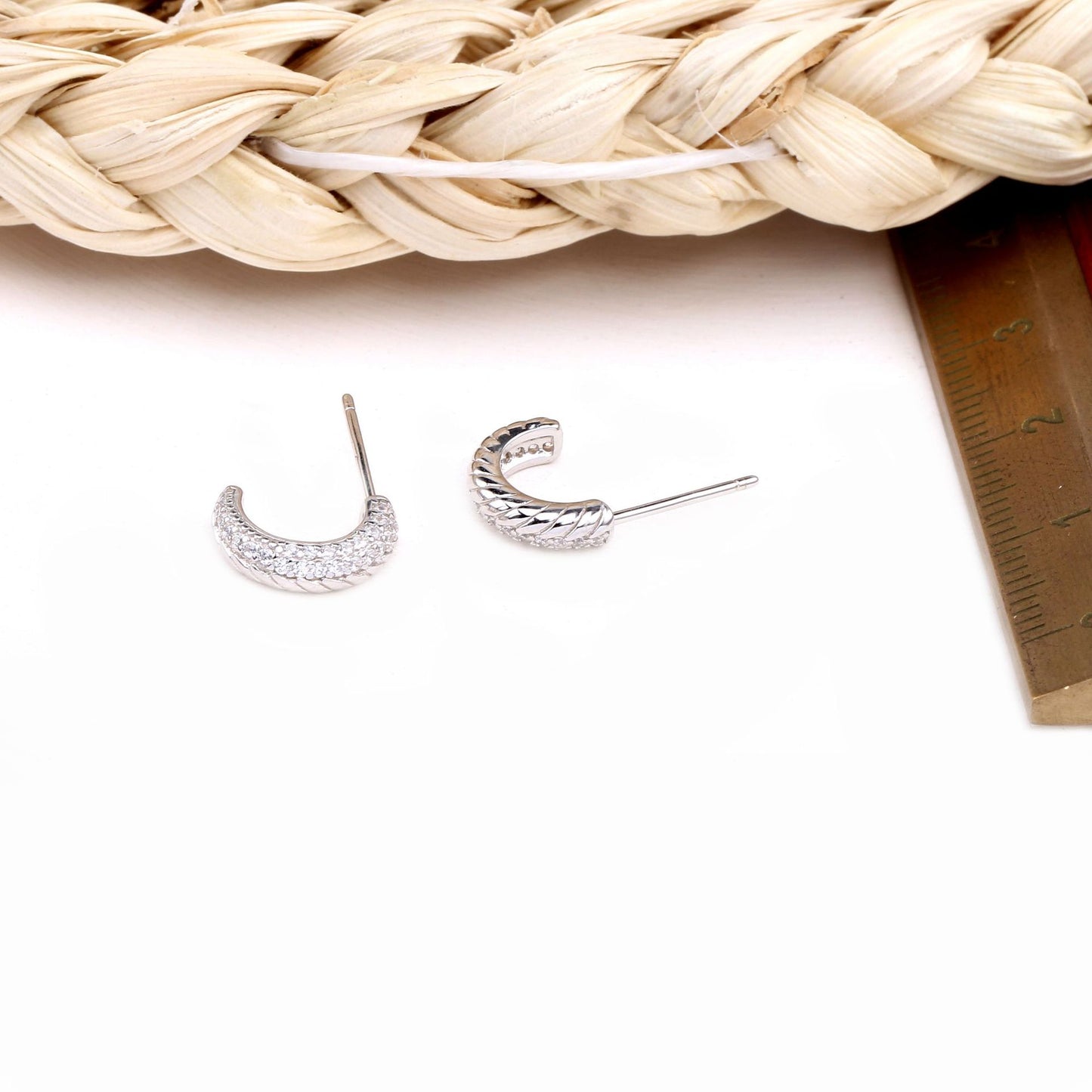 1 Pair Basic C Shape Pleated Sterling Silver Ear Studs