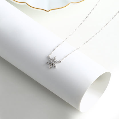 Simple Style Solid Color Sterling Silver Zircon Pendant Necklace In Bulk