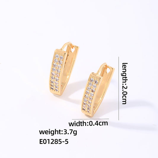 1 Pair Hip-hop Shiny V Shape Plating Inlay Copper Zircon Gold Plated Earrings