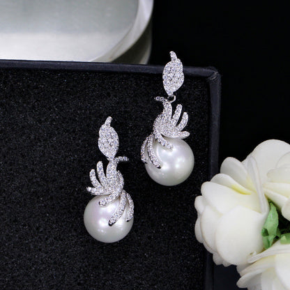 1 Pair Elegant Romantic Sweet Solid Color Plating Inlay Copper Artificial Pearls Artificial Diamond Rhodium Plated Silver Plated Drop Earrings