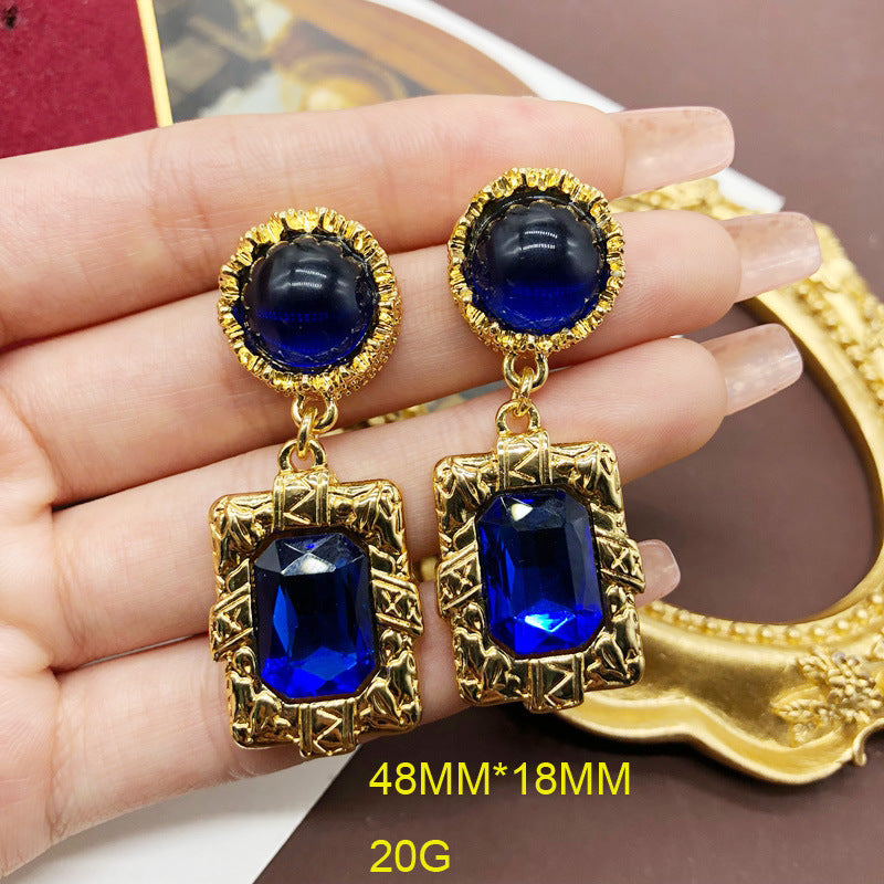 1 Pair Baroque Style Simple Style Geometric Plating Inlay Alloy Glass Gold Plated Drop Earrings