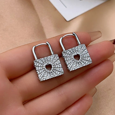1 Pair Nordic Style Lock Plating Inlay Copper Zircon White Gold Plated Ear Clip