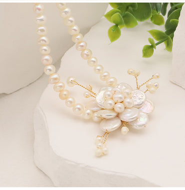 Simple Style Classic Style Flower Baroque Pearls Beaded Plating 18k Gold Plated Pendant Necklace