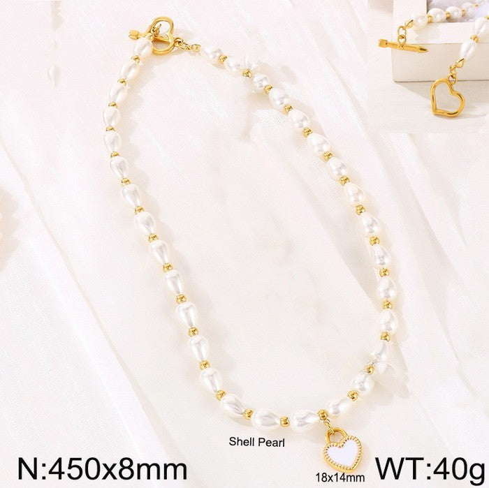 Wholesale Simple Style Classic Style Heart Shape Titanium Steel Beaded Pendant Necklace