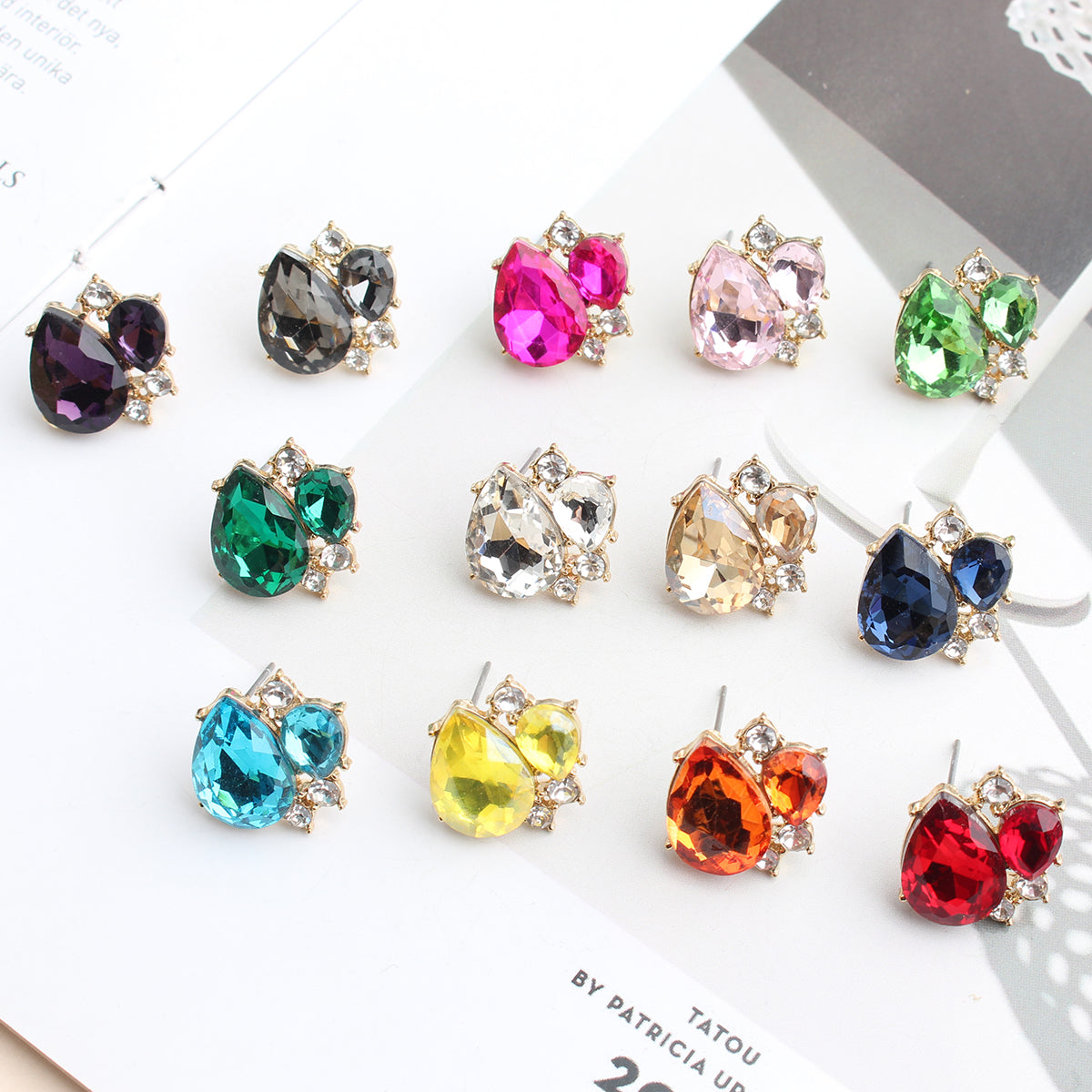 1 Pair Elegant Leaves Water Droplets Plating Inlay Alloy Crystal Rhinestones Gold Plated Ear Studs